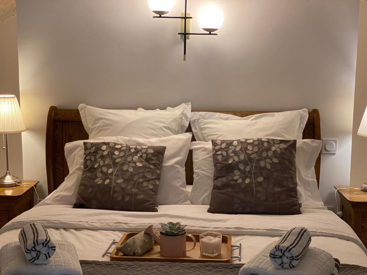 Appartement avec Piscine privée dans Résidence pour 6 personnes Uzès Exterior foto