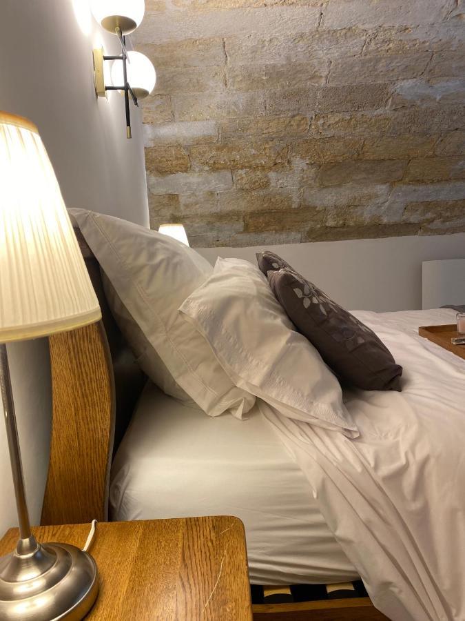 Appartement avec Piscine privée dans Résidence pour 6 personnes Uzès Exterior foto