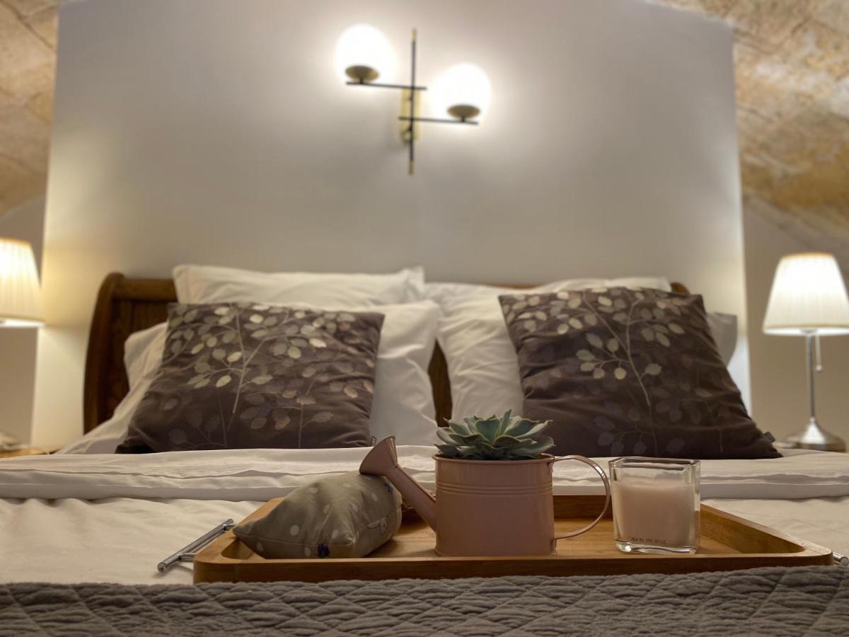 Appartement avec Piscine privée dans Résidence pour 6 personnes Uzès Exterior foto
