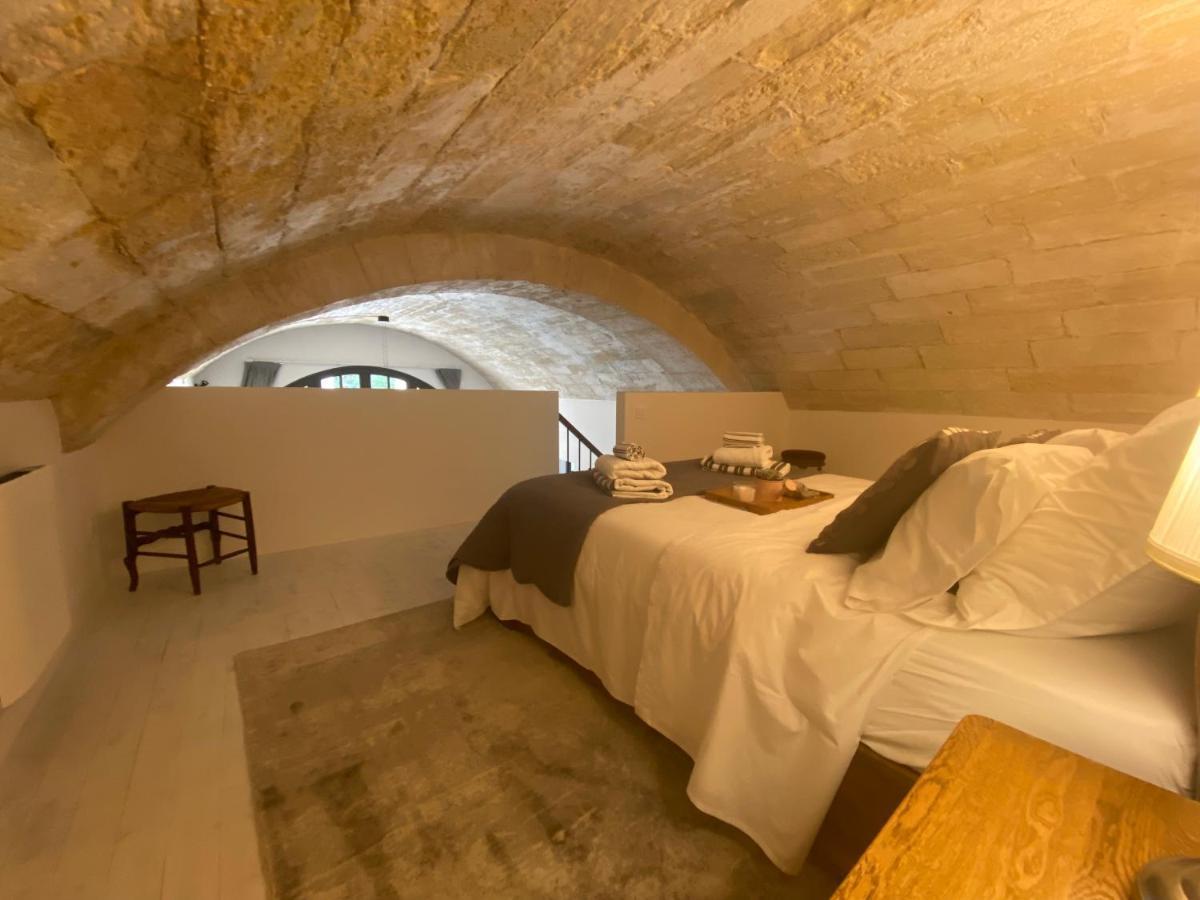 Appartement avec Piscine privée dans Résidence pour 6 personnes Uzès Exterior foto