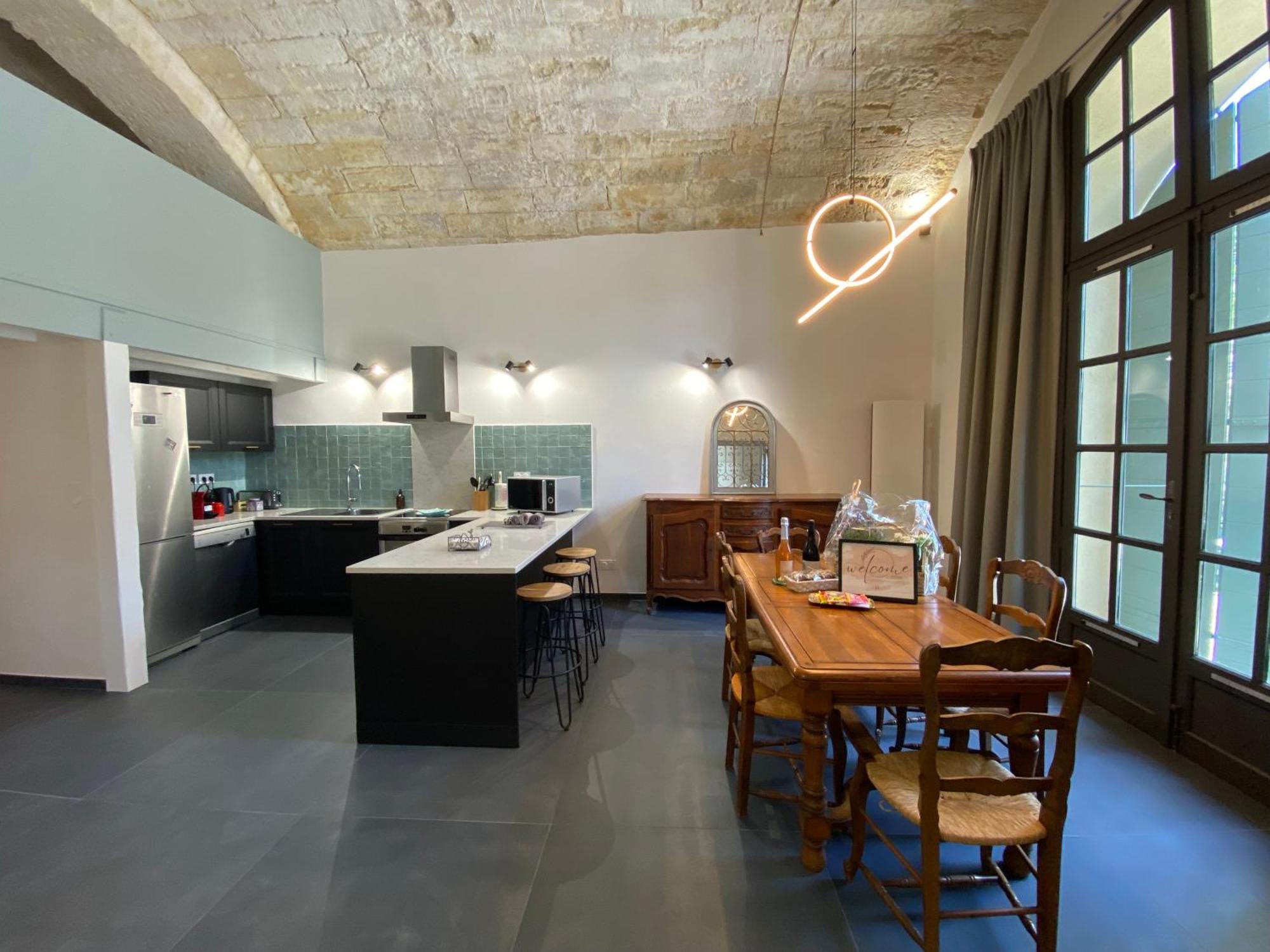 Appartement avec Piscine privée dans Résidence pour 6 personnes Uzès Exterior foto