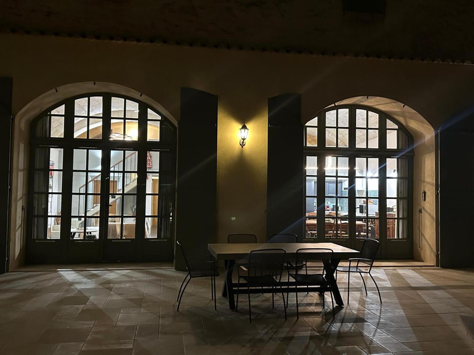 Appartement avec Piscine privée dans Résidence pour 6 personnes Uzès Exterior foto